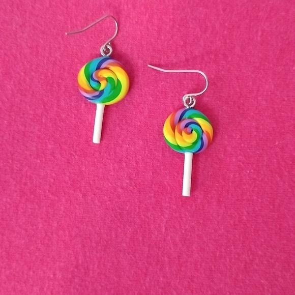 Small Pierced Lollipop Earrings - Picture 3 of 3